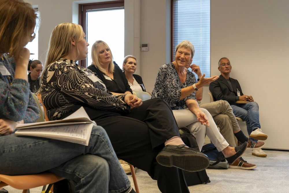 In de workshops was er veel interactie tussen workshopleiders en -deelnemers.